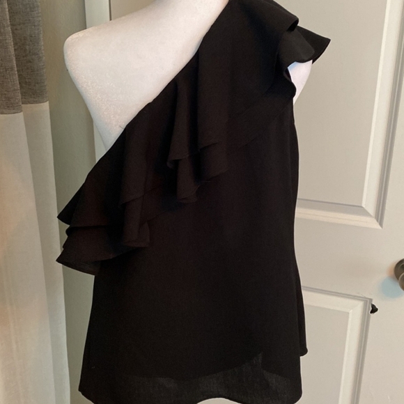 New! APT.9 one shoulder ruffle blouse Sz Xl - Picture 4 of 7